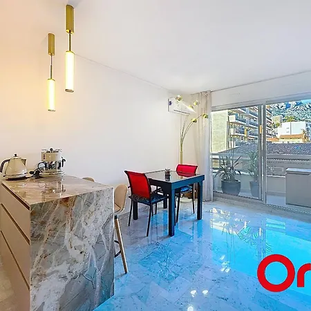 Renove Avec Terrasse Et Parking A - Fr-1-647-55 芒通