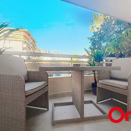 Renove Avec Terrasse Et Parking A - Fr-1-647-55 Appartamento Mentone